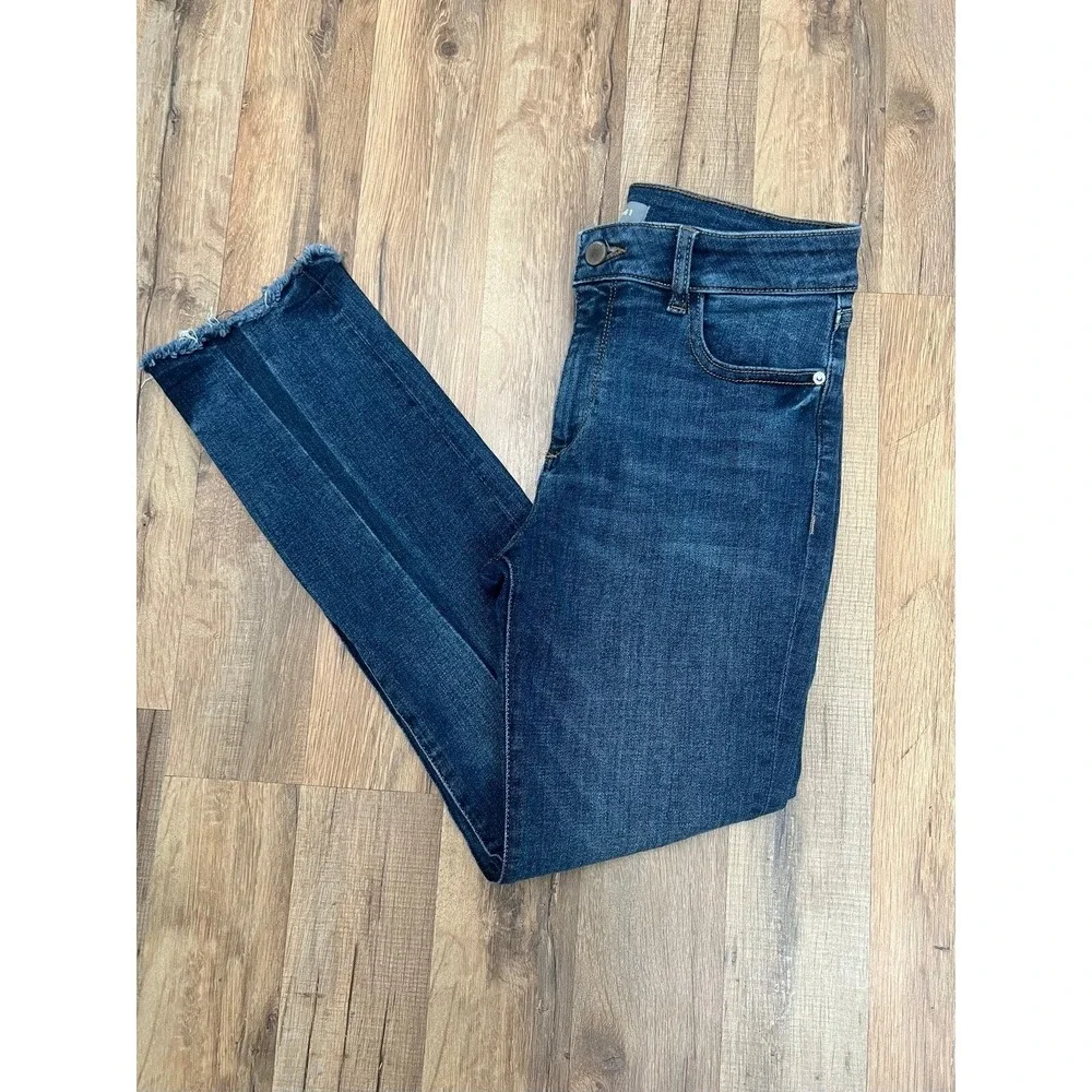 NWOTDL1961 Mara Straight Jeans 26Ankle Mid Rise Blue Raw Hem Stretch Instasculpt